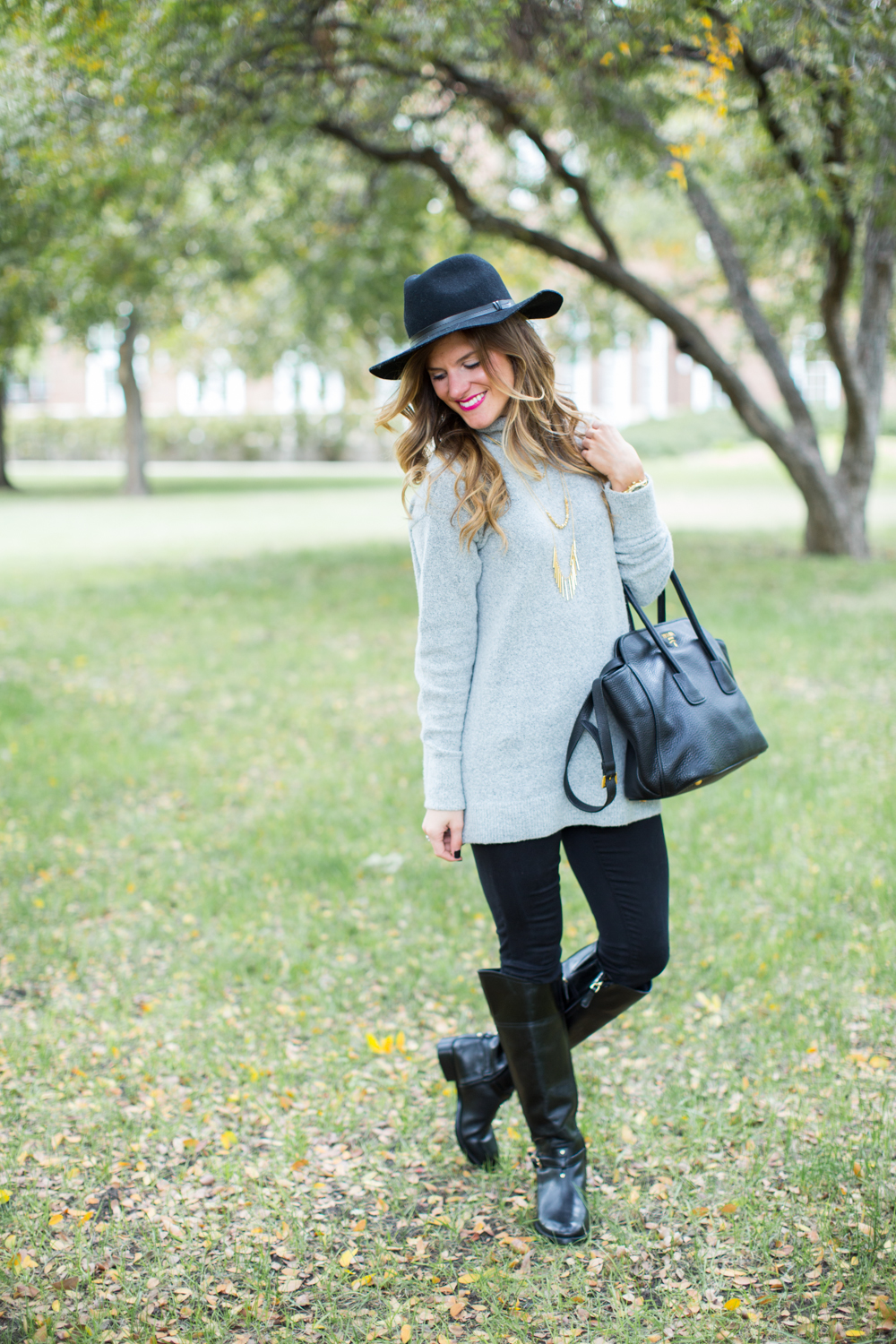 Easy Fall Outfit: Mock Turtleneck and 