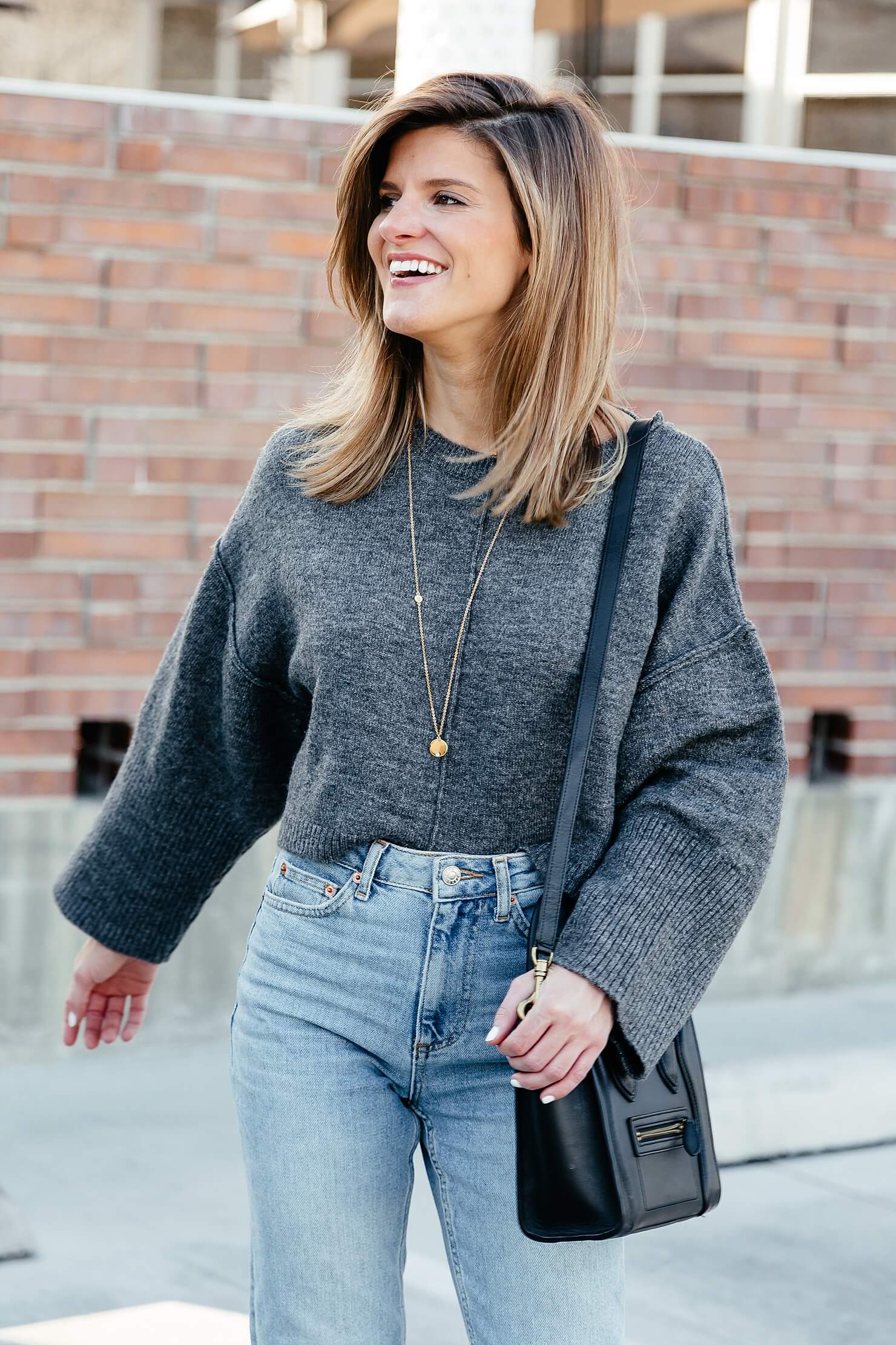 crop top sweater with high waisted jeans