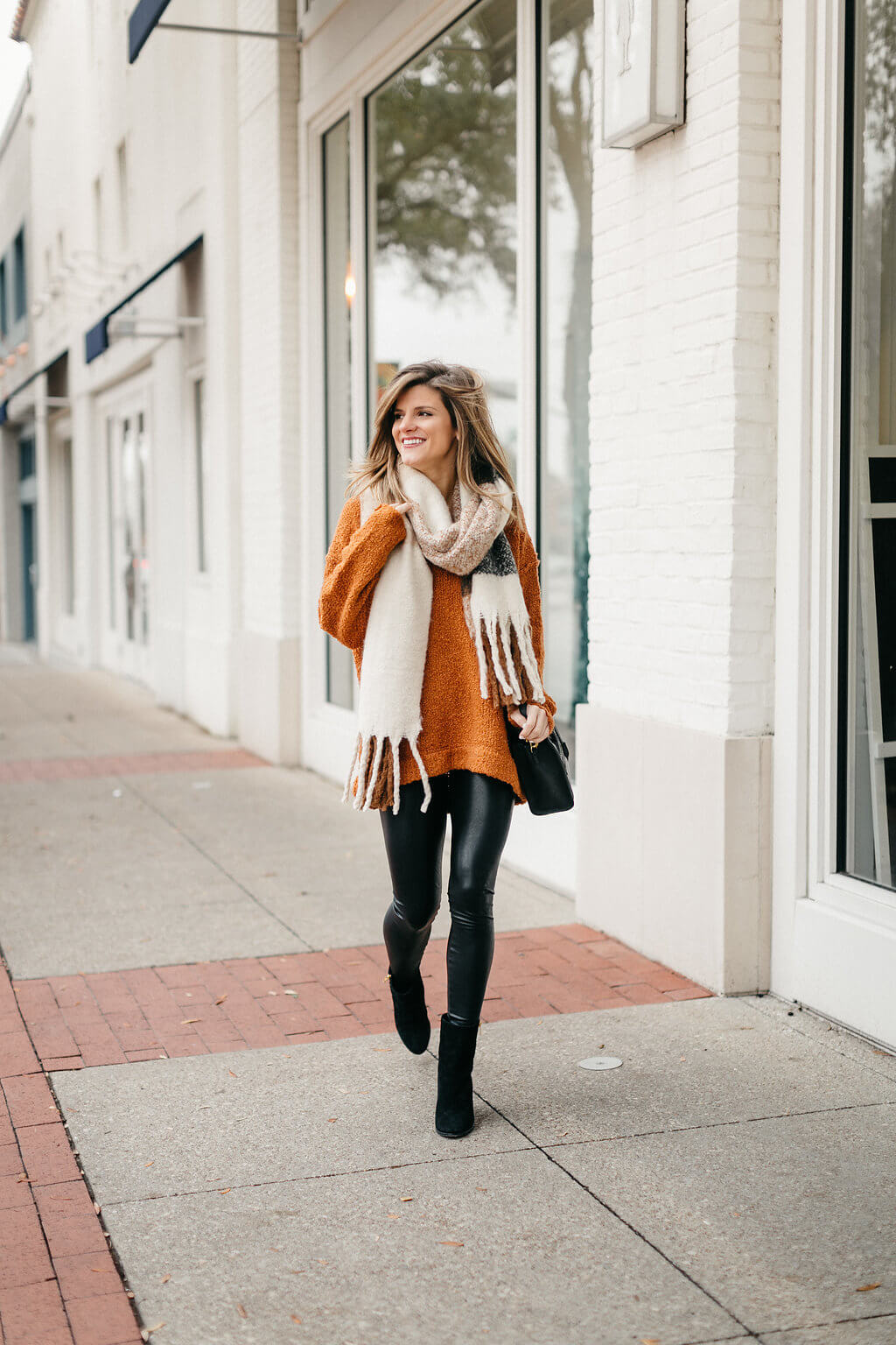 4 Classy Thanksgiving Outfits With Leggings - MY CHIC OBSESSION