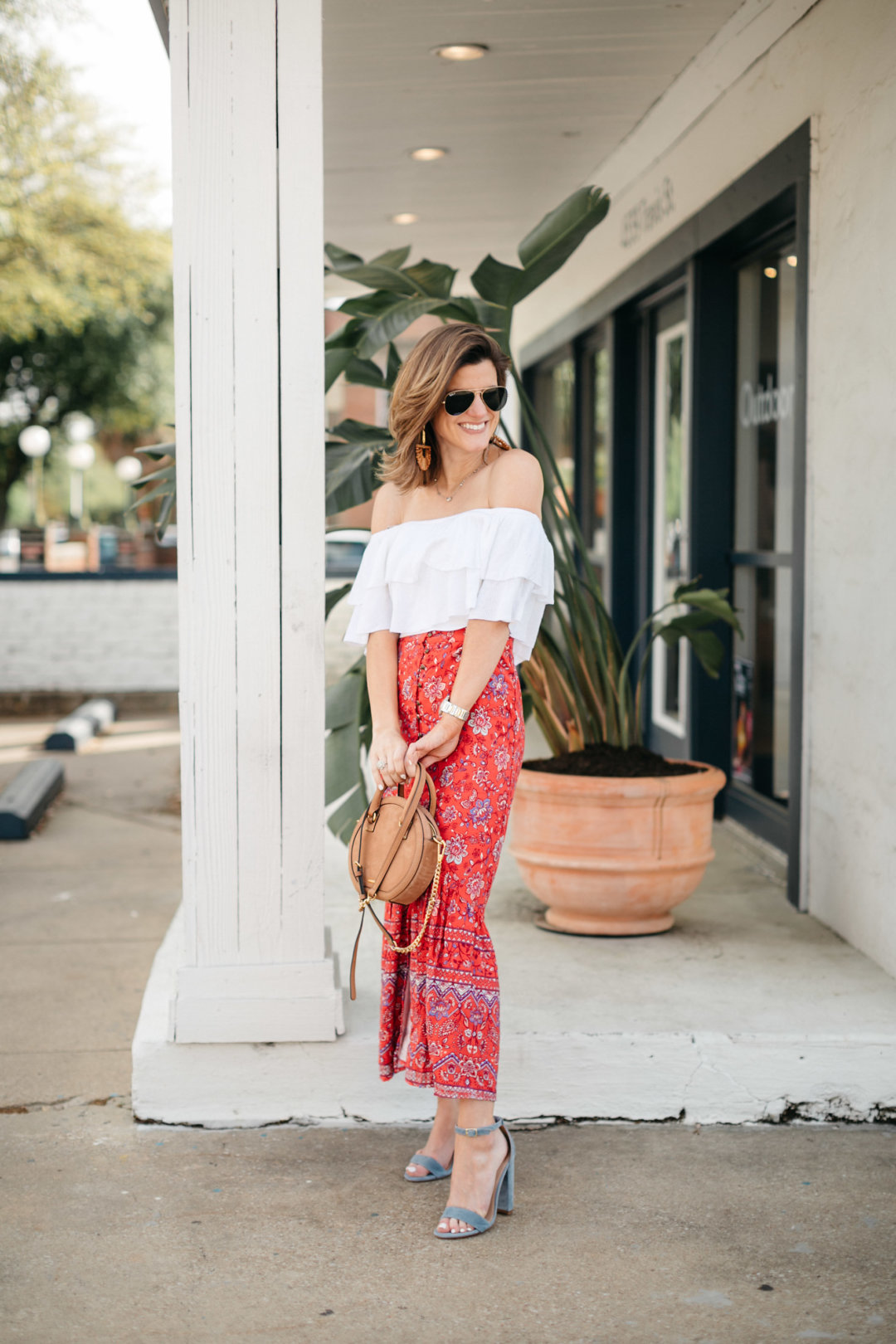 https://www.brightontheday.com/wp-content/uploads/2018/04/ruffle-crop-top-with-high-waisted-print-maxi-skirt-3-1080x1620.jpg