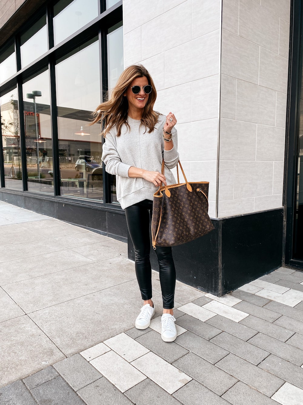 6 ways to wear your trusty white sneakers this week
