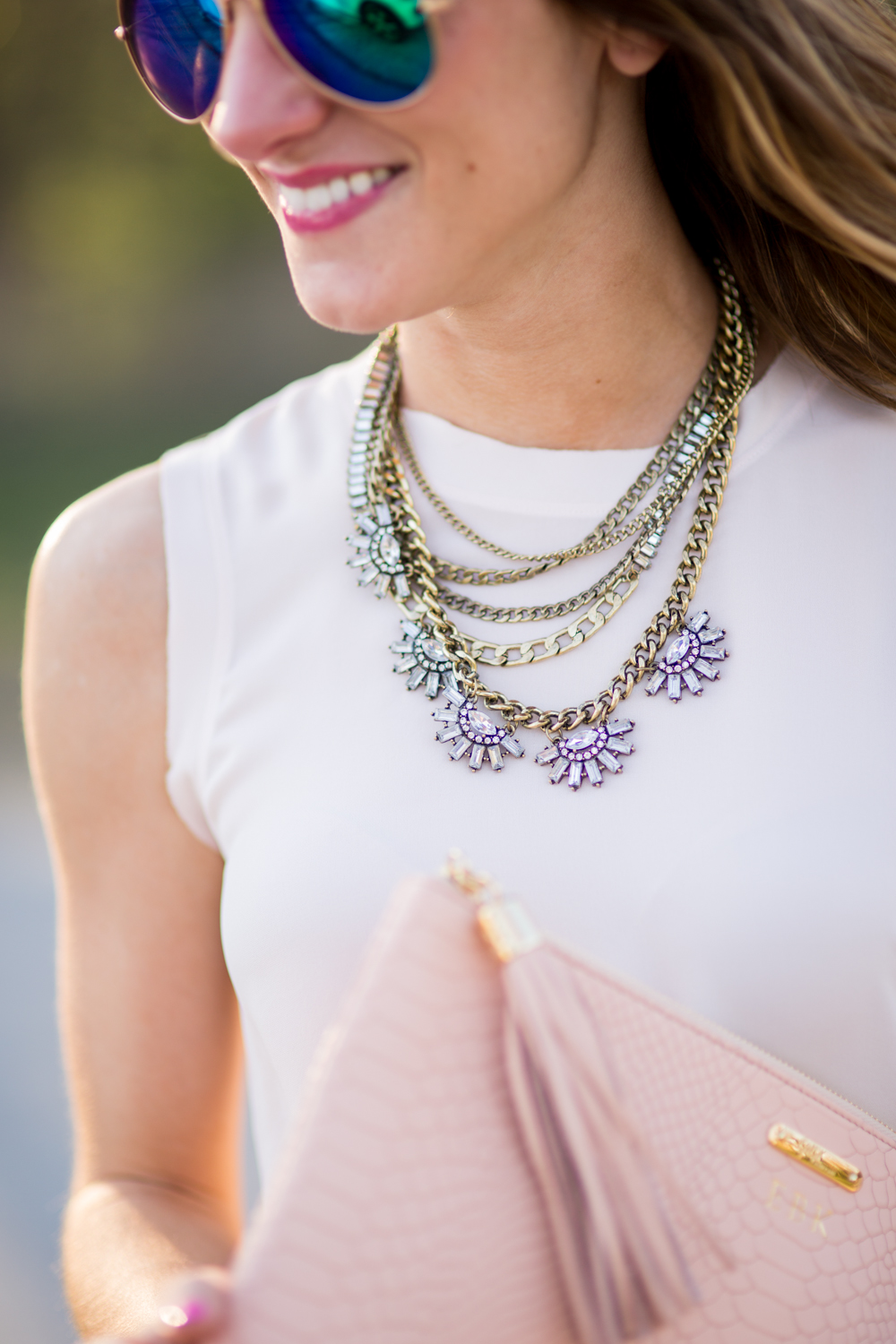 Blush Peplum Top and White Jeans19