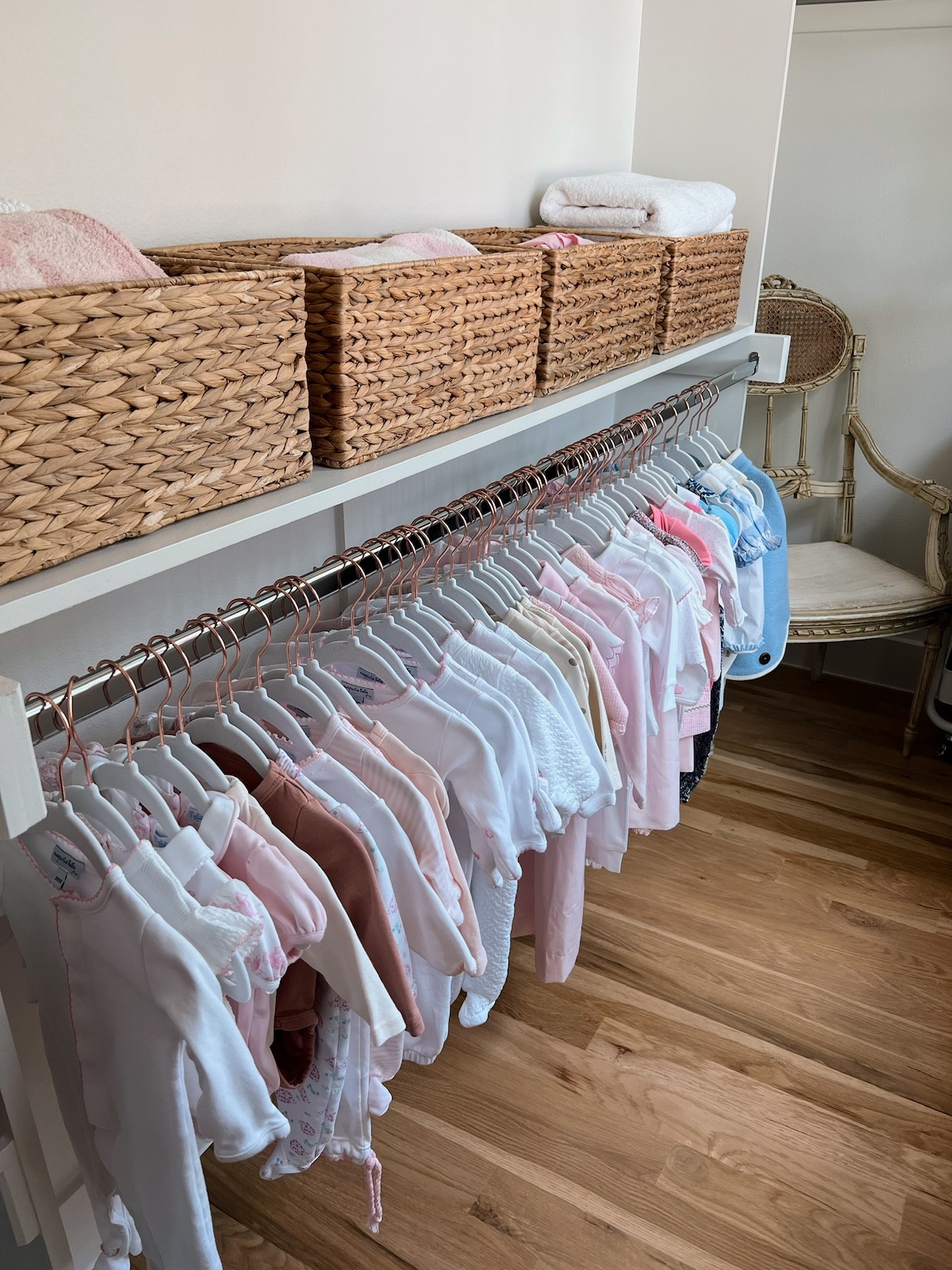 baby girl nursery clothes