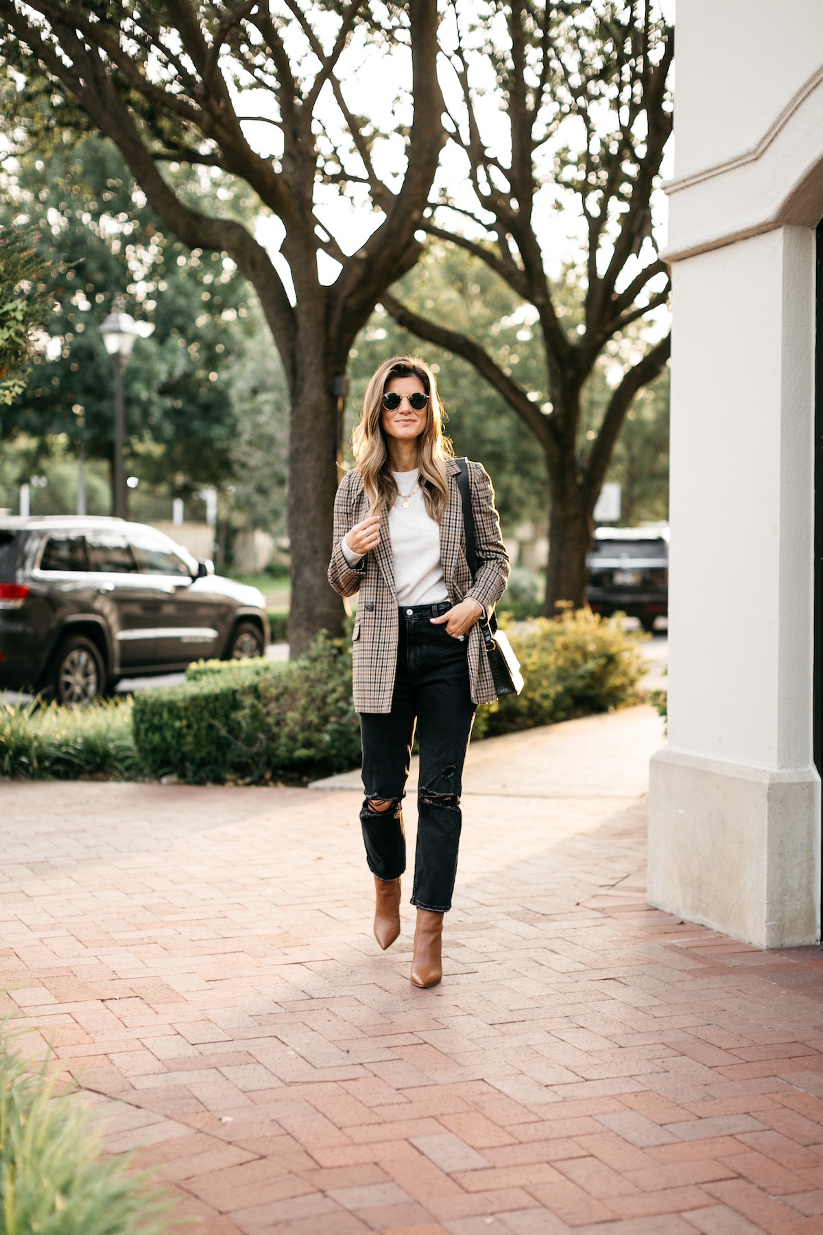 Brighton Butler white tee with madewell blazer, abercrombie black jeans and marc fisher booties