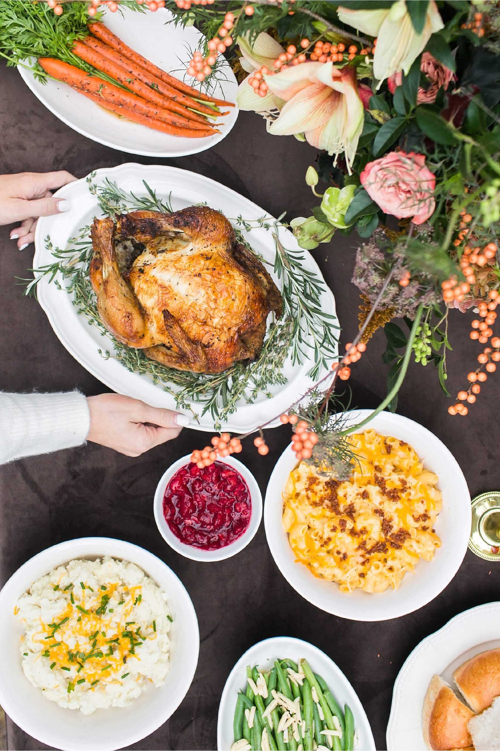 setting the table for friendsgiving