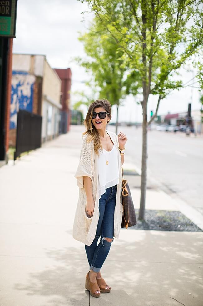 cardigan + distressed jeans 