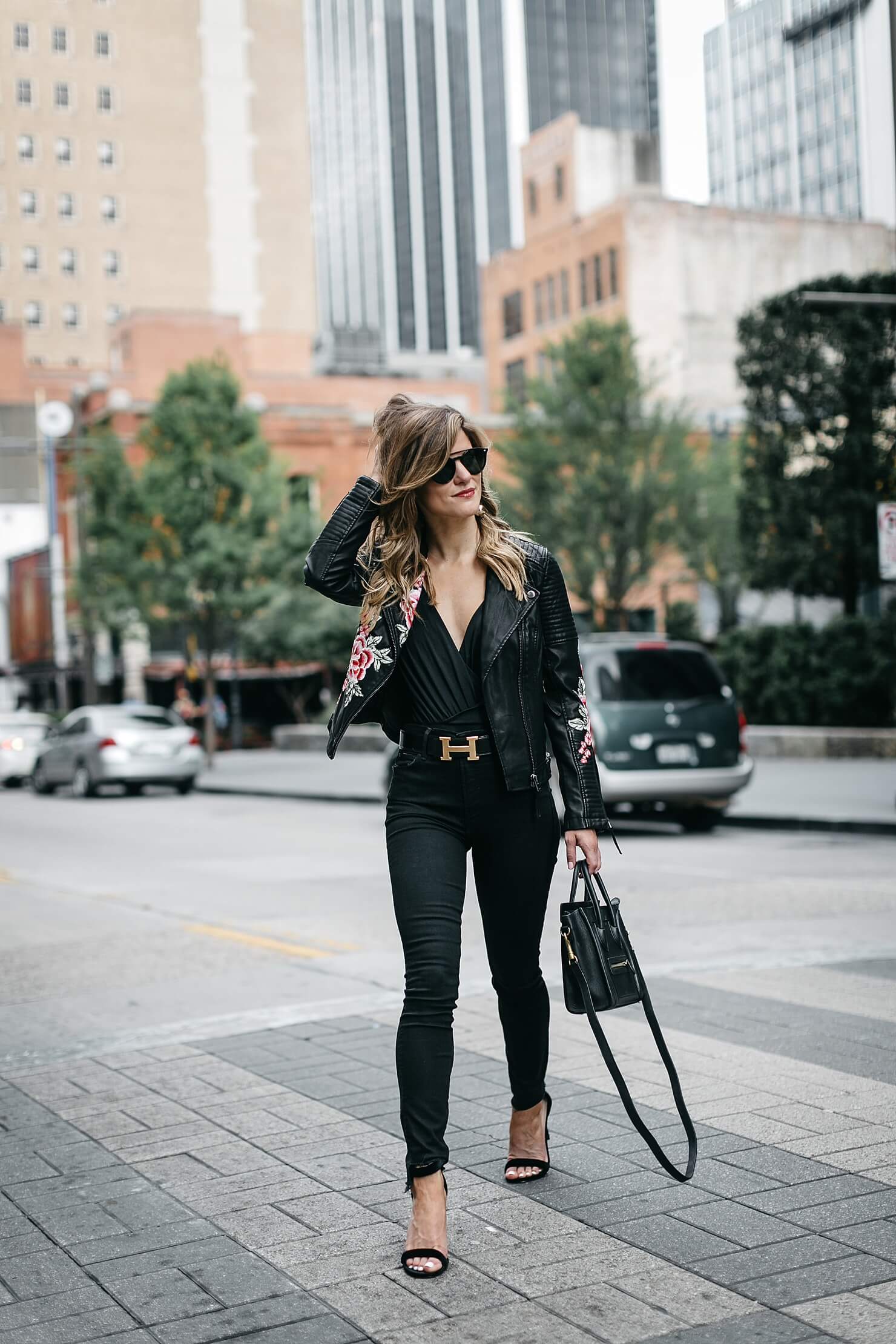 Black bodysuit and jeans online