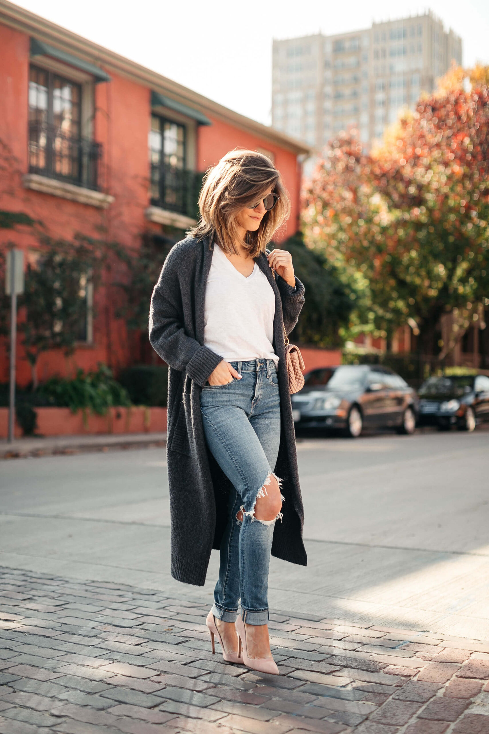 long grey duster outfit levis distressed jeans white tee chanel pink quilted bag 2 - 5