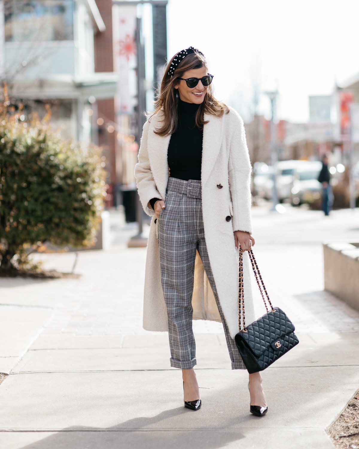 plaid pants turtleneck white coat work outfit, winter outfit, headband, black pumps