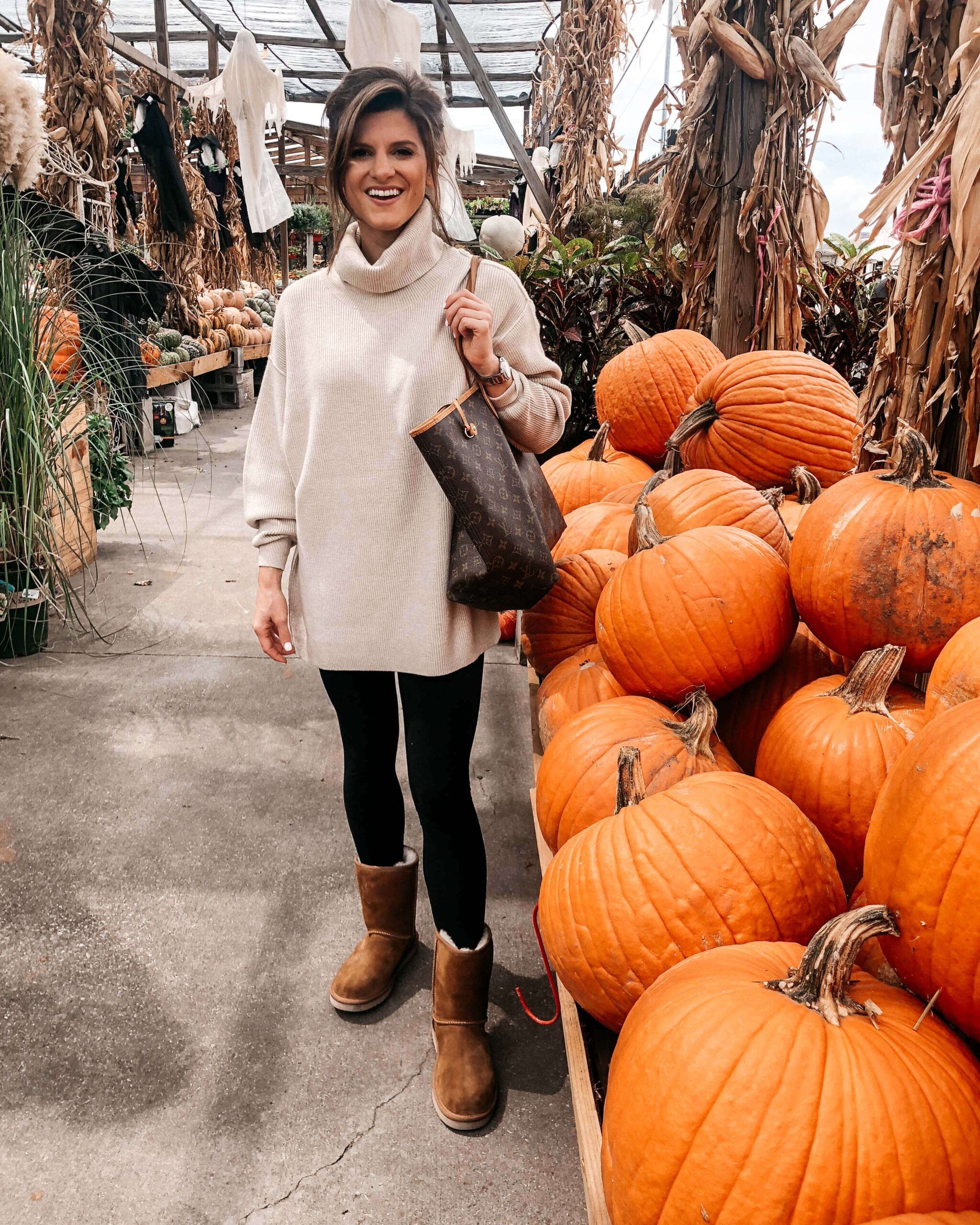 oversized sweater black leggings outfit with uggs