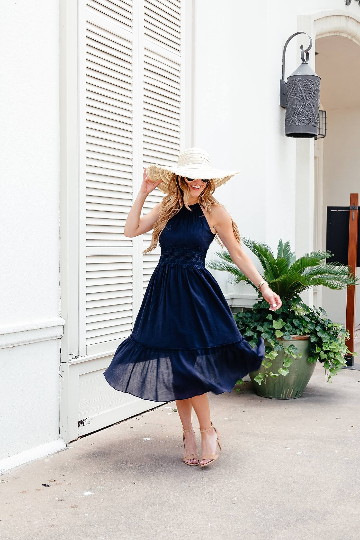 navy midi dress, feminine summer outfit, summer dress with sun hat, casual summer dress outfit