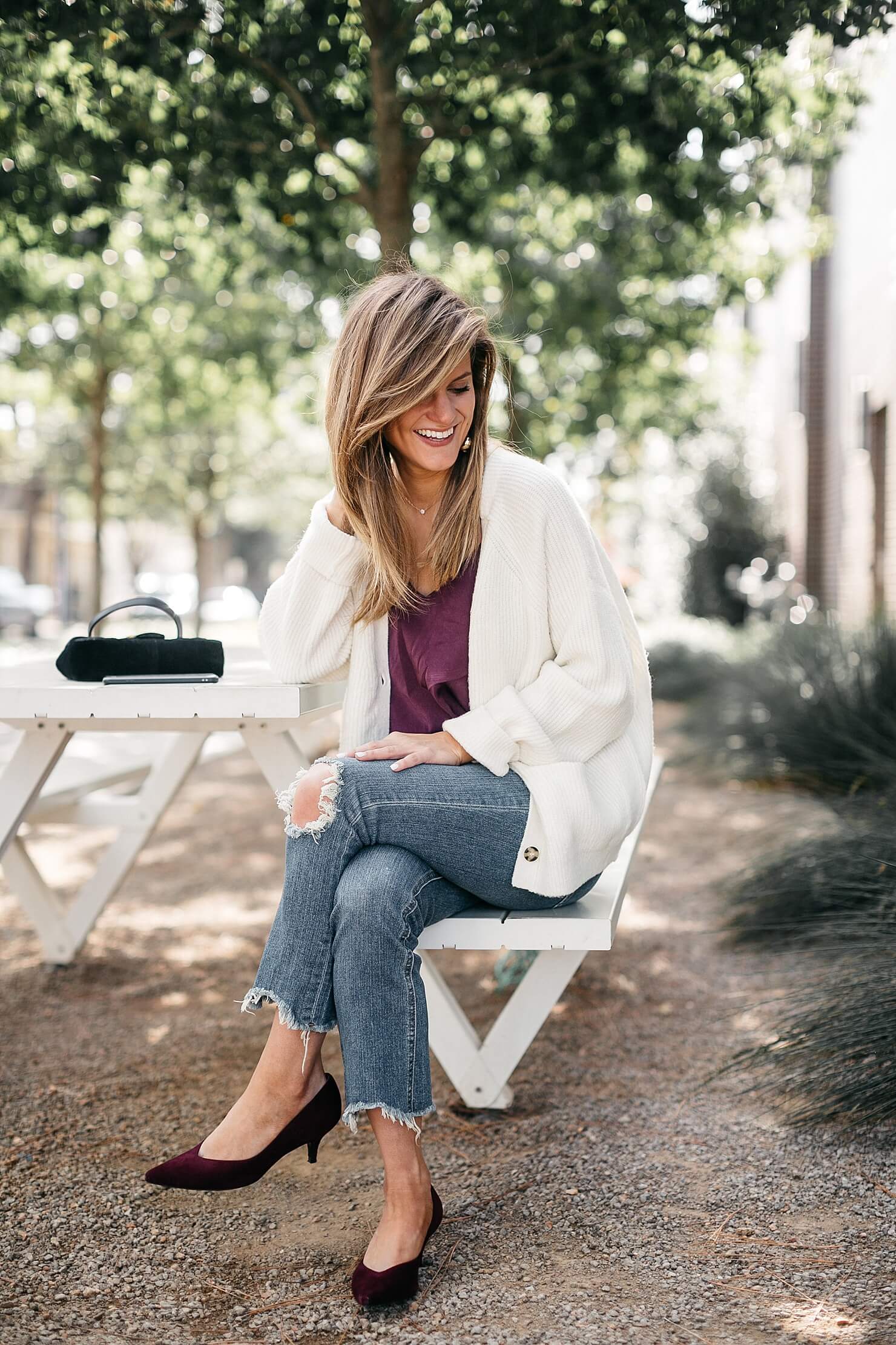 camisole tank, cream cardigan, girlfriend jeans and kitten heels with gucci bag